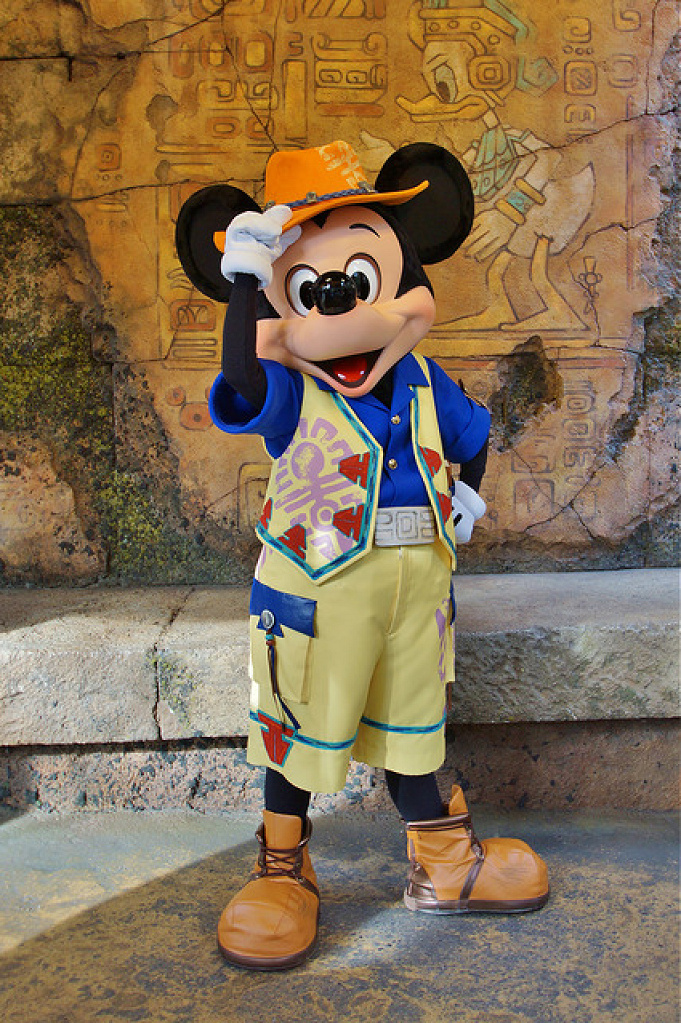 ミッキーに会おう ミッキーと絶対写真が撮れるコツ