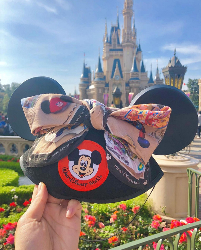 ディズニー イヤーハットコーデ選 おしゃれな帽子でかわいくコーディネート アレンジ方法も ディズニー イヤーハットコーデ選 おしゃれな帽子でかわいくコーディネート アレンジ方法も