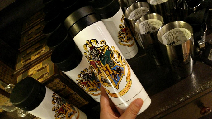 Usj 水筒 タンブラーのお土産17選 値段 販売場所 ミニオンなどの人気アイテムを紹介