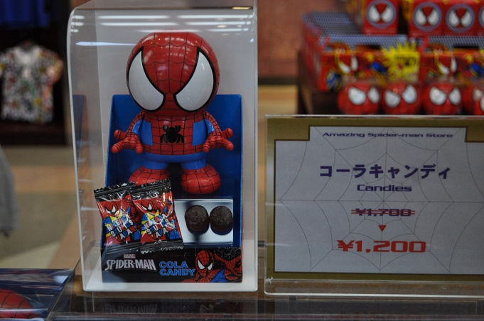 Usj スパイダーマングッズ28選 マーベルロゴグッズが新登場 最新グッズ お土産まとめ