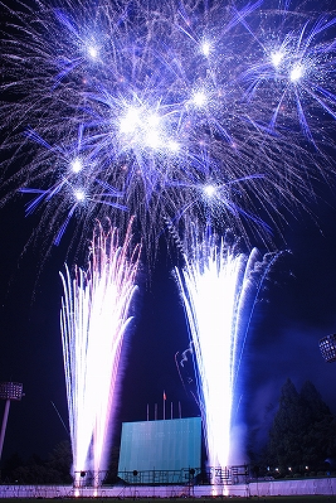 19 関東花火大会を徹底解説 各花火大会の見どころや鑑賞穴場スポット 屋台情報などをチェック