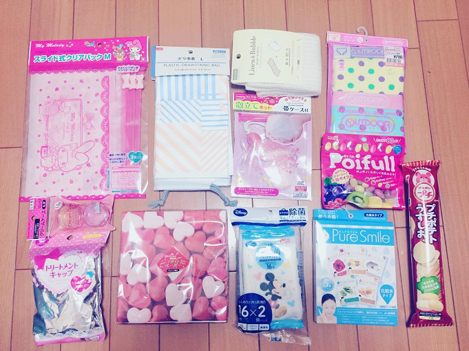 なにが必要 ディズニーデートで便利な持ち物チェックリスト なにが必要 ディズニーデートで便利な持ち物チェックリスト