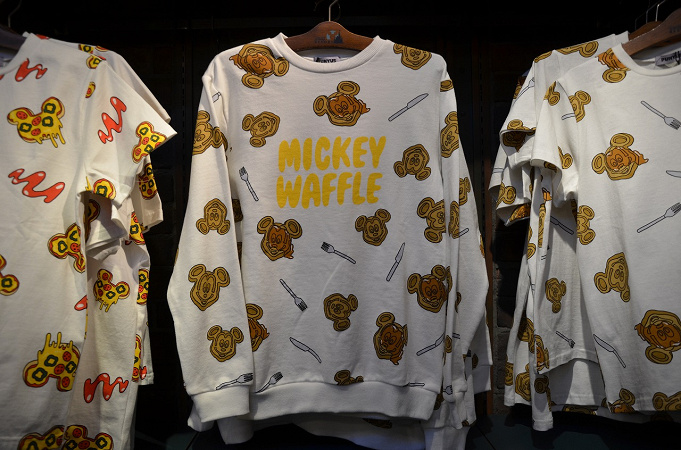 19秋冬 ミッキートレーナーまとめ 新作登場 かわいいレトロデザイン キッズサイズも展開