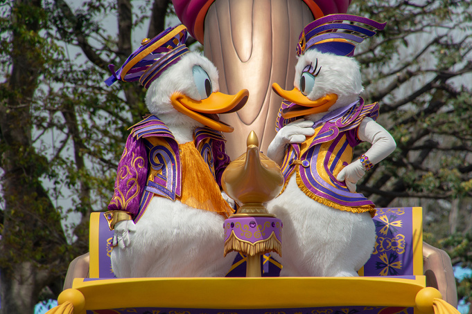 必見 ディズニー仮装衣装まとめ 人気キャラクターのフル仮装からバウンドファッションのポイント 必見 ディズニー仮装衣装まとめ 人気キャラクターのフル仮装からバウンドファッションのポイント