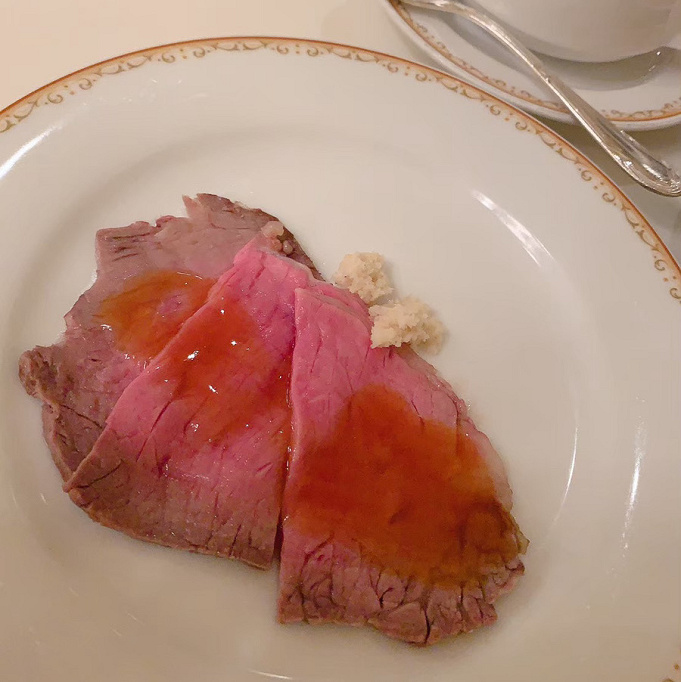 シャーウッドガーデン レストラン 朝食 ランチ ディナーでブッフェ 料金とメニュー