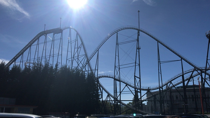 富士急ハイランド 怖いアトラクションtop12 ライド系絶叫マシンをランキング形式で紹介