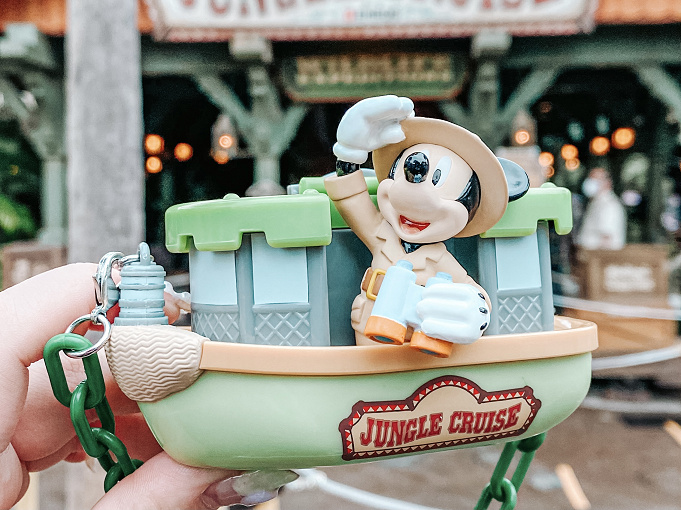 21 ディズニーランドのスーベニアグッズ31選 パーク内のレストランで販売中 21 ディズニーランドのスーベニアグッズ31選 パーク内のレストランで販売中