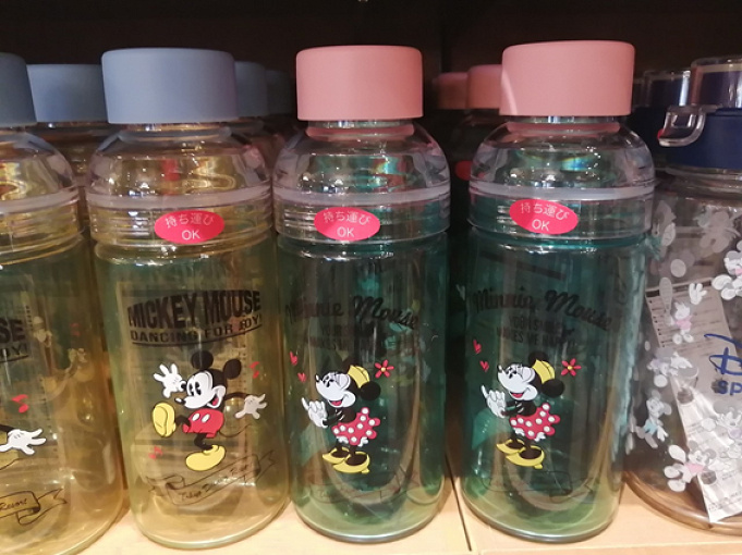 最新 ディズニータンブラーまとめ ドリンクボトルやマグカップもラインナップ