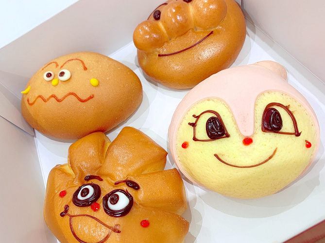 【横浜】アンパンマンミュージアムのパンを紹介！入場しなくても買える？種類・値段・混雑状況も！