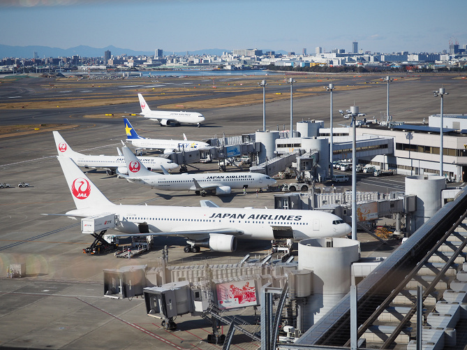 【羽田空港】国際線ターミナルの免税店まとめ！出国時＆到着に利用可能！JAL・ANA店舗や割引率も！