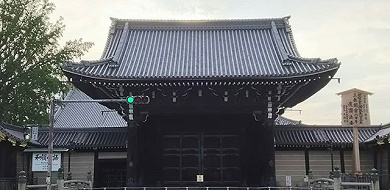 【京都】“お西さん”でお馴染み西本願寺へ行ってみよう！拝観時間、アクセス、見どころを解説