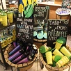 キャステル 【最新】ハワイ限定のお土産10選！スタバのご当地マグ、日焼けスヌーピー、ディズニーグッズも