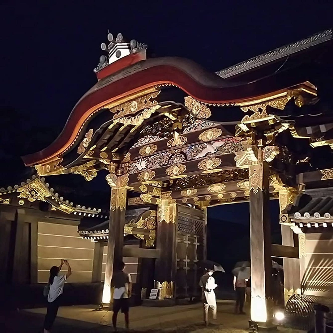 二条城の唐門