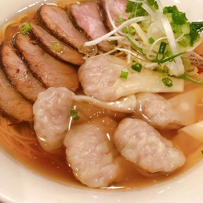 雲吞叉焼麺