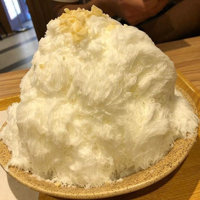 杏仁雪花冰