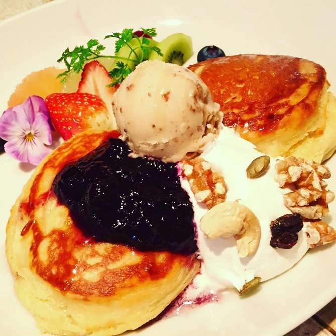 アインソフジャーニー 新宿店