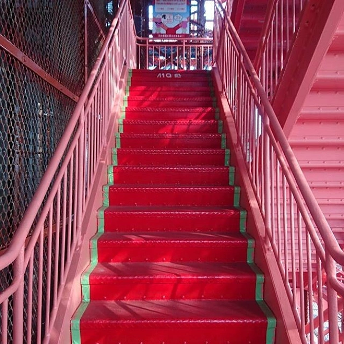 東京タワーの外階段