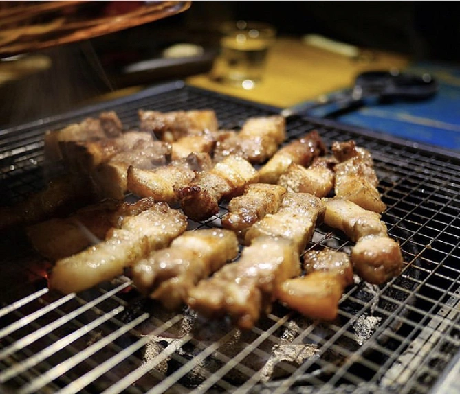 ユクトンリョン　サムギョプサル