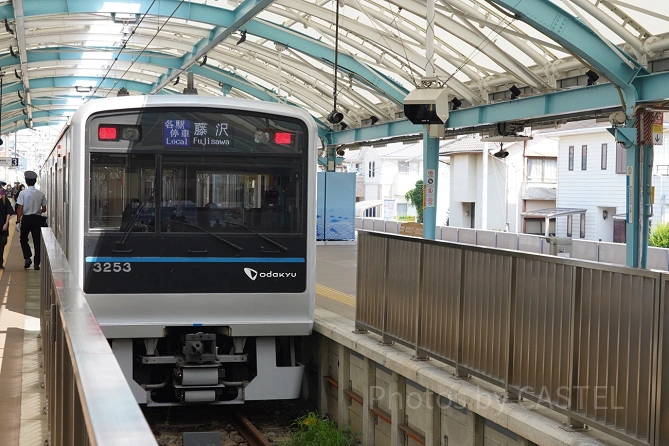 新江ノ島水族館（えのすい）：小田急線「片瀬江ノ島駅」からの行き方