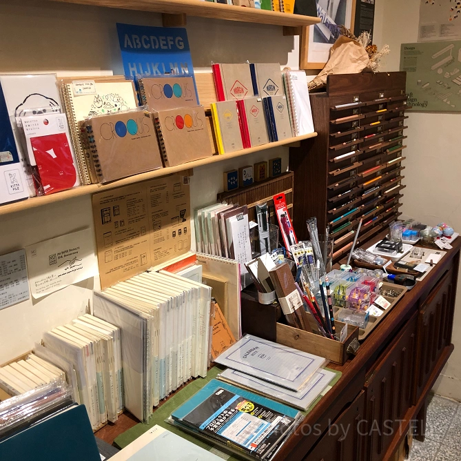 お店の中