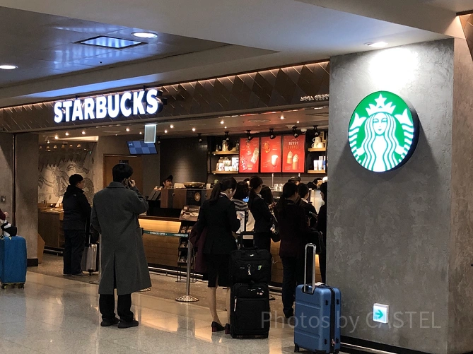 仁川空港の地下にあるスタバ