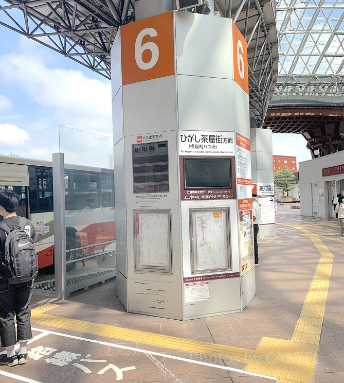 金沢駅6番乗り場