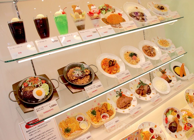 アンパンマンレストランのショーケース