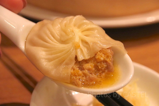 蟹みそ入り小籠包（中身）
