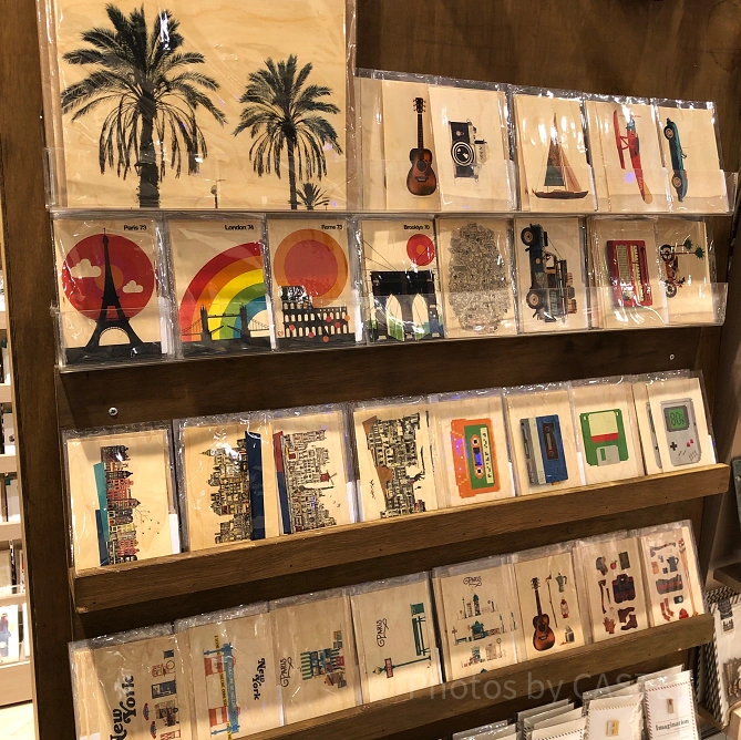 製品書店の店内