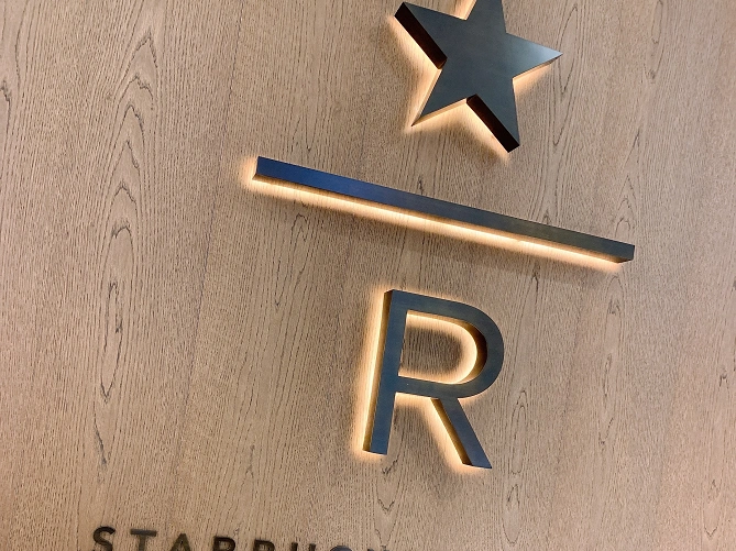 【銀座シックス】スターバックスリザーブバーとは？限定メニュー＆限定タンブラーが人気！
