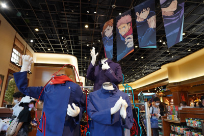 2022~2023コラボ時のUSJ×呪術廻戦グッズ