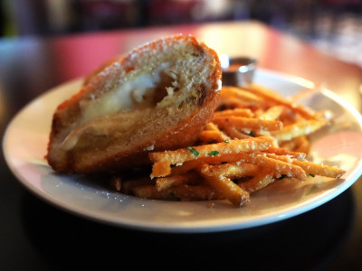 カリフォルニア・アナハイムディズニー：モンテクリスト・サンドウィッチ