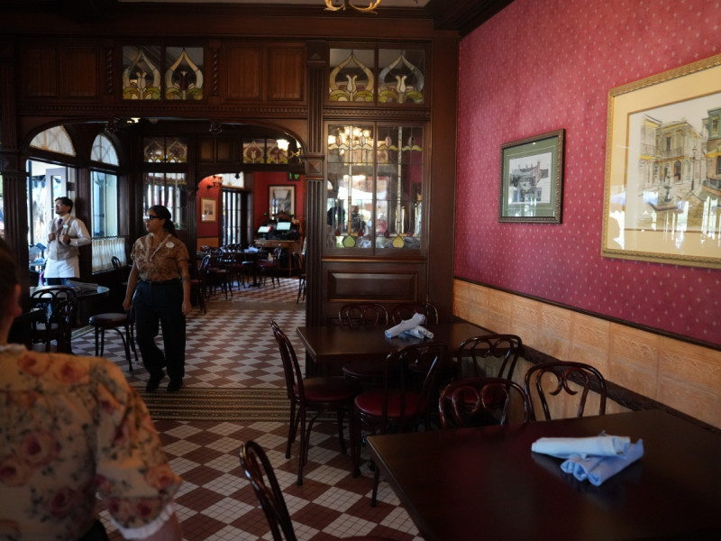 カリフォルニア・アナハイムディズニー：カフェ・オーリンズ