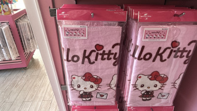キティのフェイスタオル