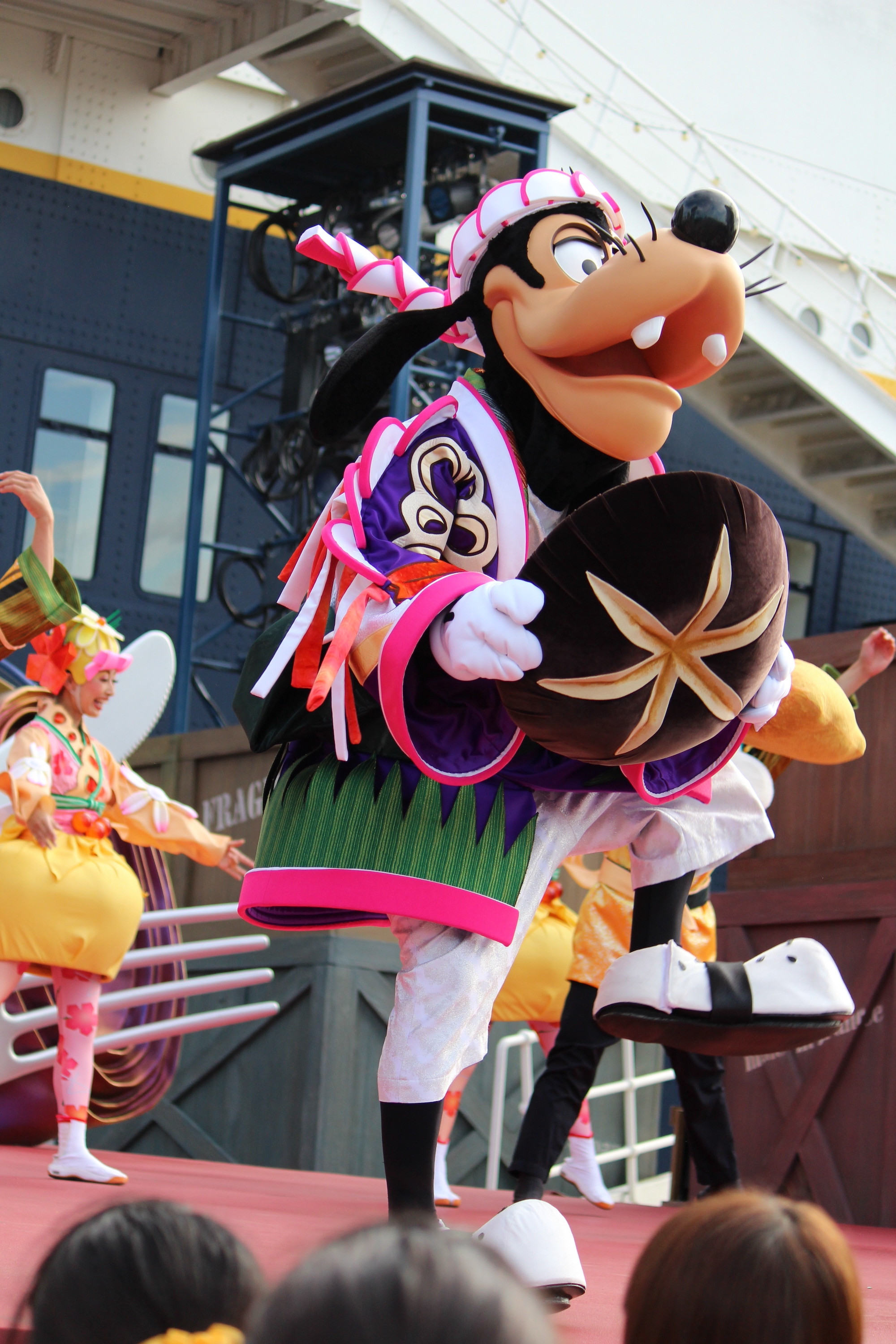 グーフィー キャステル Castel ディズニー情報