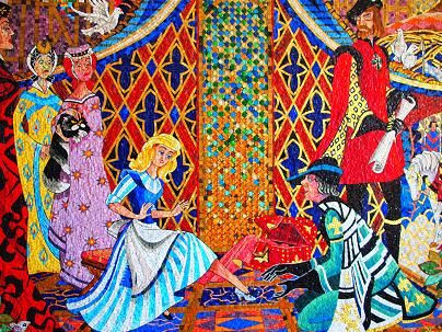 シンデレラ城のモザイク壁画の1つ キャステル Castel ディズニー情報