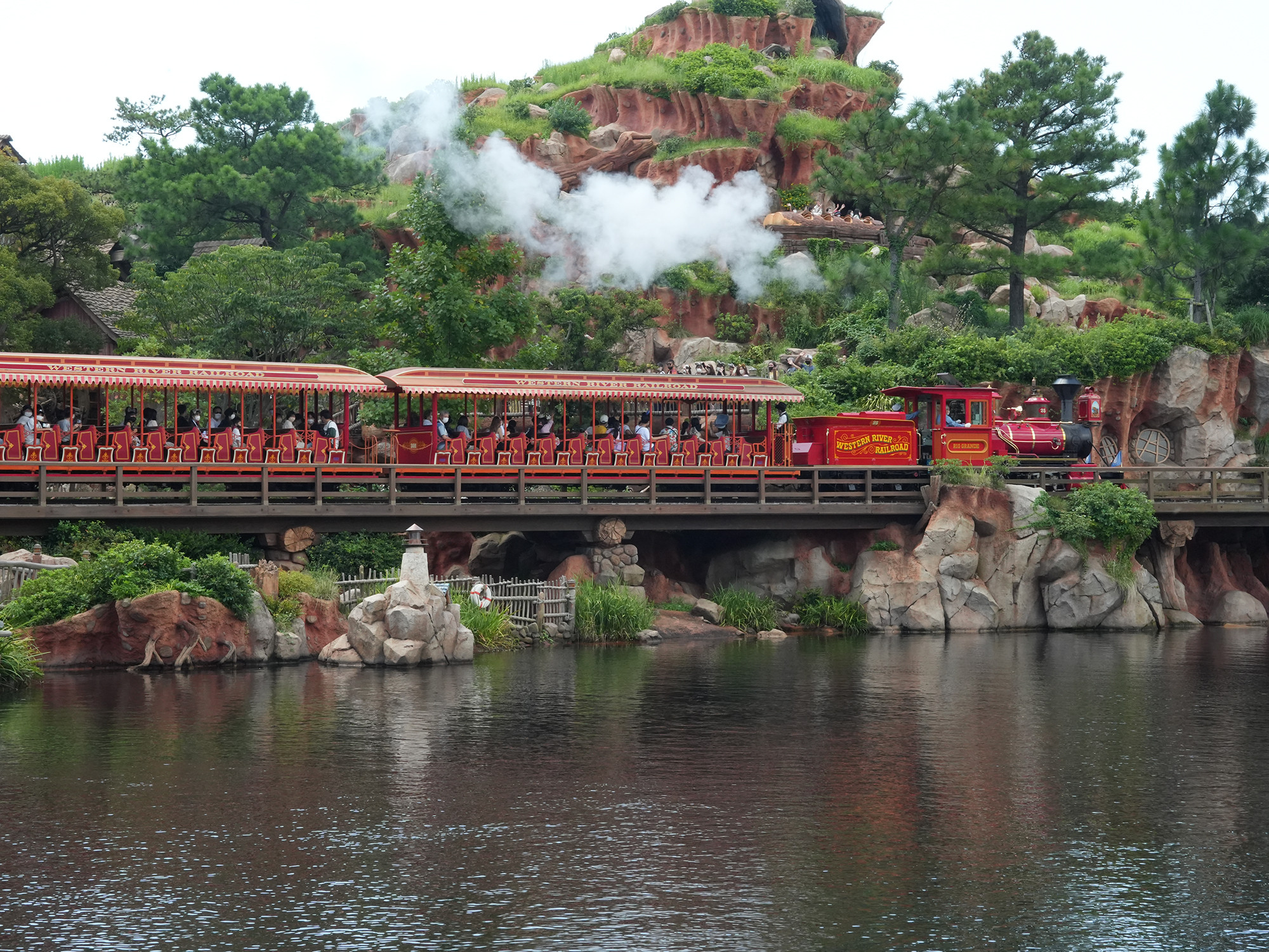 ウエスタンリバー鉄道ってどんな内容 キャステル Castel ディズニー情報