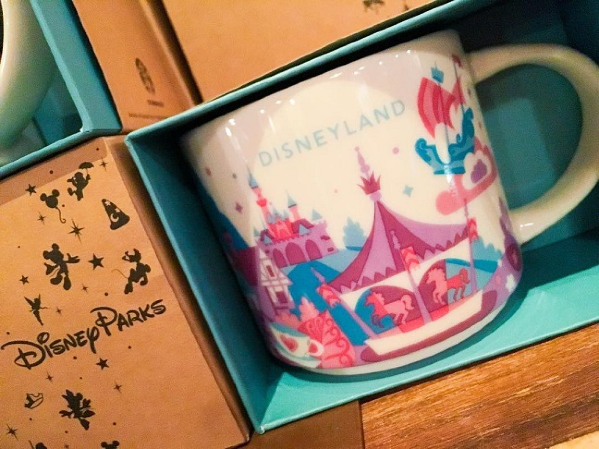 ディズニーランドの名前入りマグカップ キャステル Castel ディズニー情報
