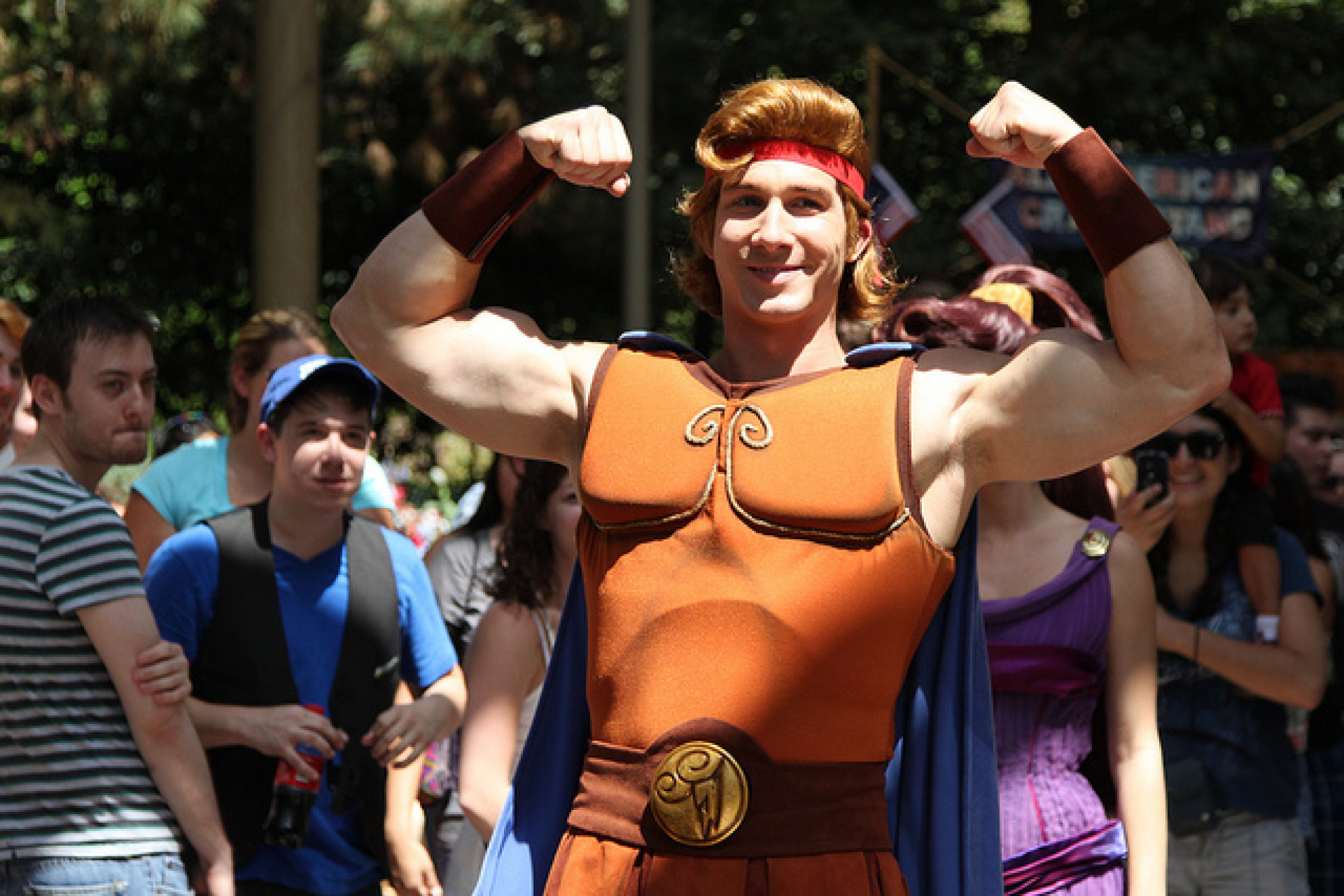 強靭な肉体と人間らしい精神を持ち合わせるヘラクレス キャステル Castel ディズニー情報