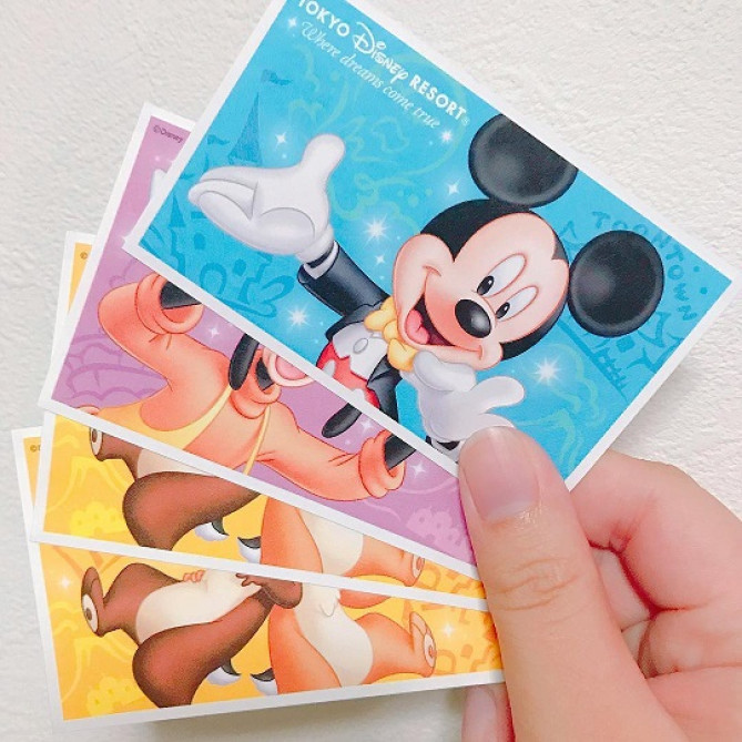 ディズニー画像のすべて 新着ディズニー チケット 柄 コンビニ