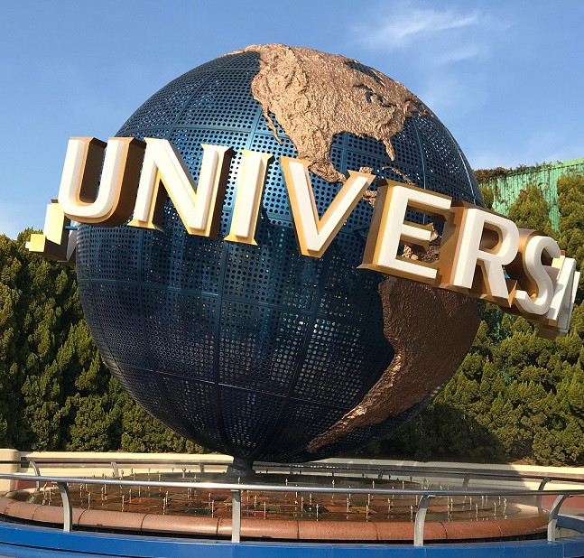 Usjの地球儀 キャステル Castel ディズニー情報