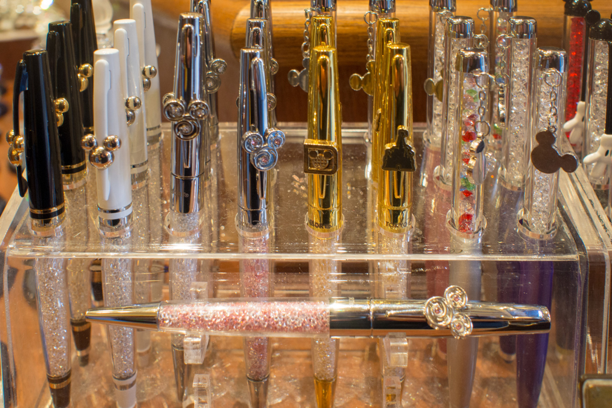 名入れオリジナルボールペン ミッキーモチーフ キャステル Castel ディズニー情報