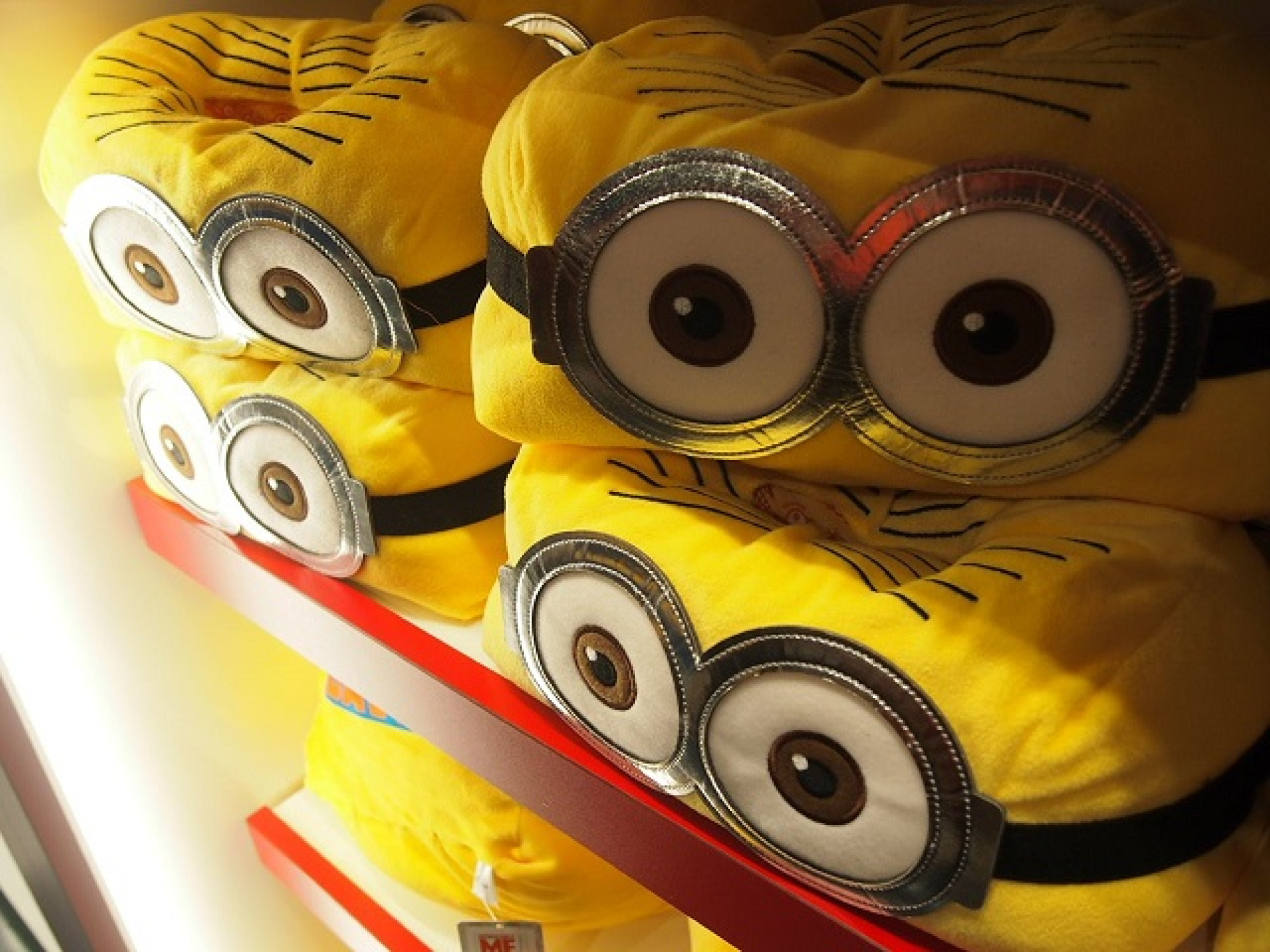 ミニオンのティッシュケース キャステル Castel ディズニー情報