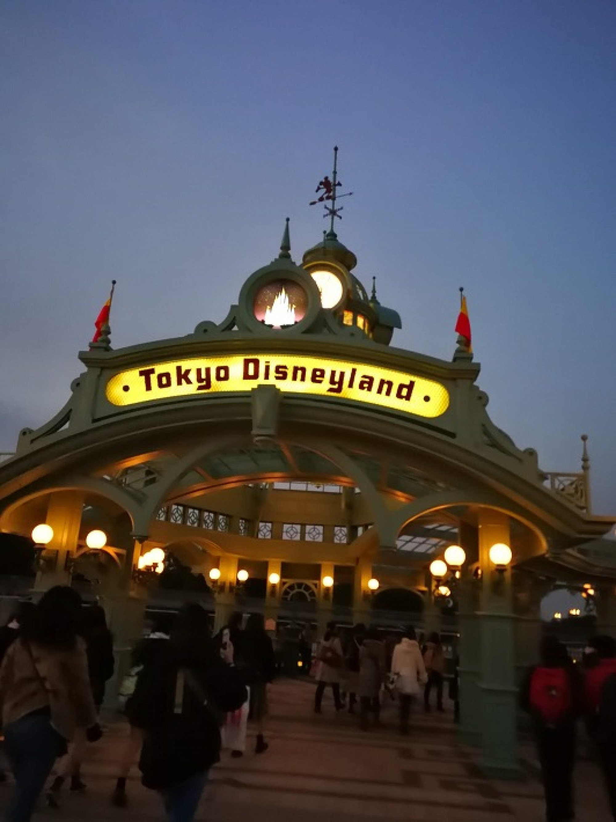 日付変更はディズニーリゾート内で受け付けています キャステル Castel ディズニー情報