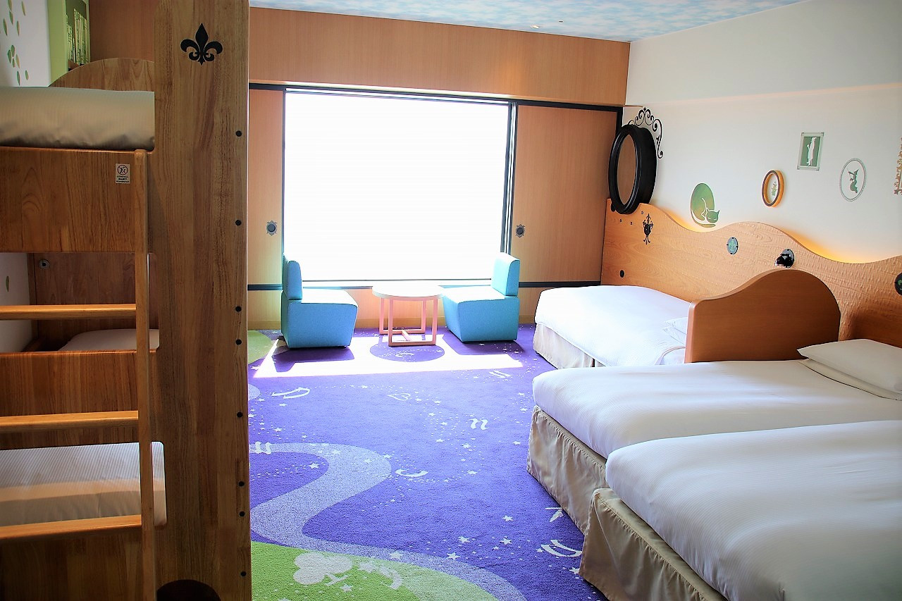 ファミリーハッピーマジックルーム キャステル Castel ディズニー情報