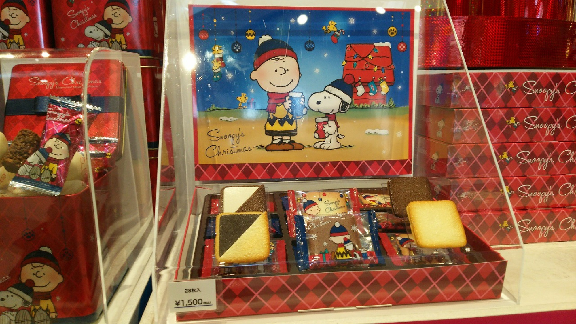 スヌーピーのクリスマス限定チョコサンドクッキー 18年 キャステル Castel ディズニー情報