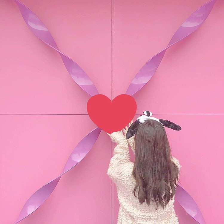 巻き髪ウェーブヘア キャステル Castel ディズニー情報