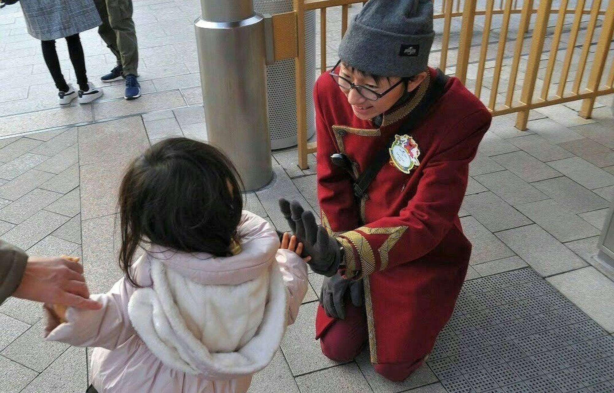 迷子シールや迷子放送はないがクルーが助けてくれます キャステル Castel ディズニー情報 迷子シールや迷子放送はないがクルーが助けてくれます キャステル Castel ディズニー情報