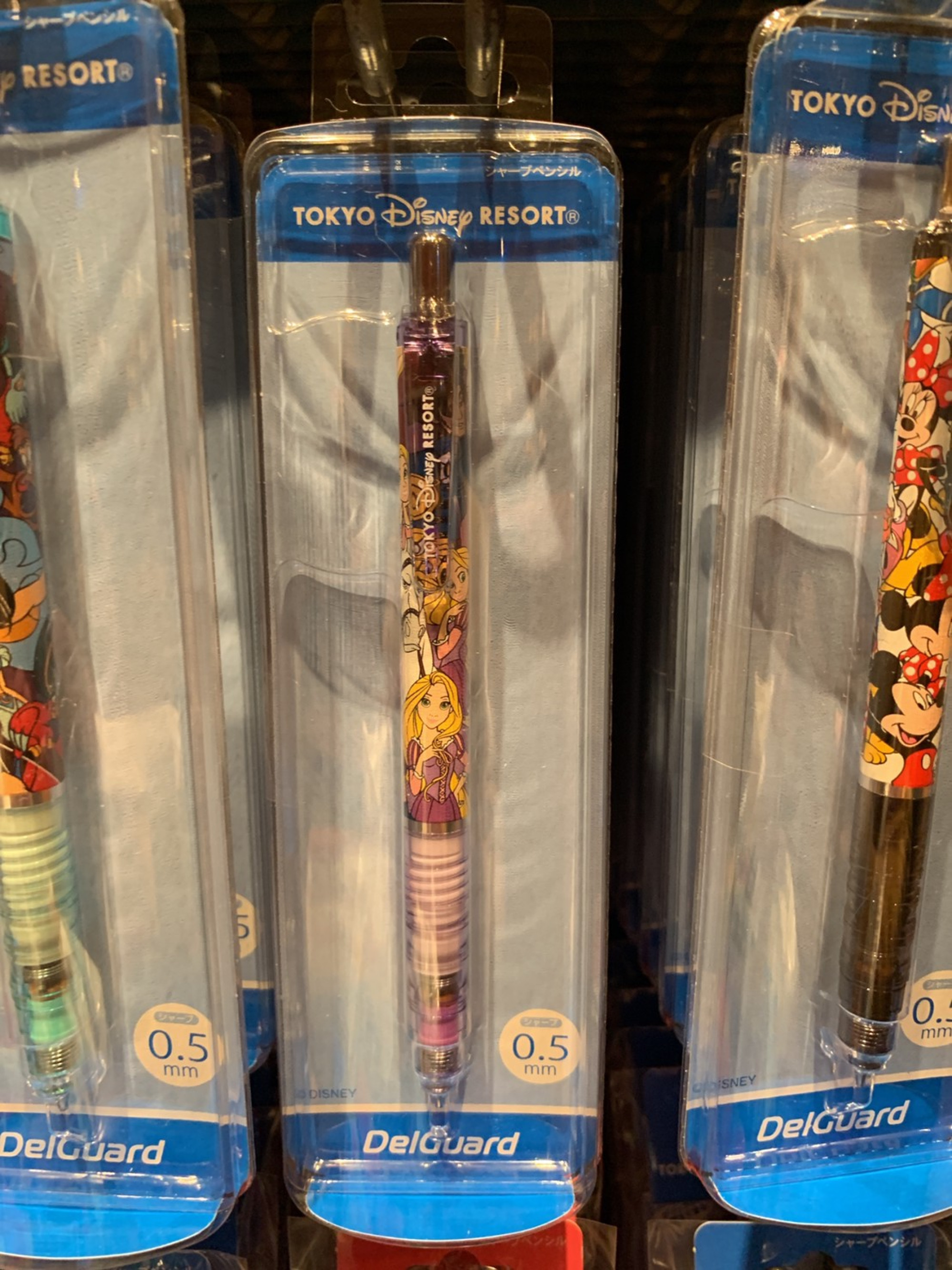 デルガード ラプンツェル キャステル Castel ディズニー情報