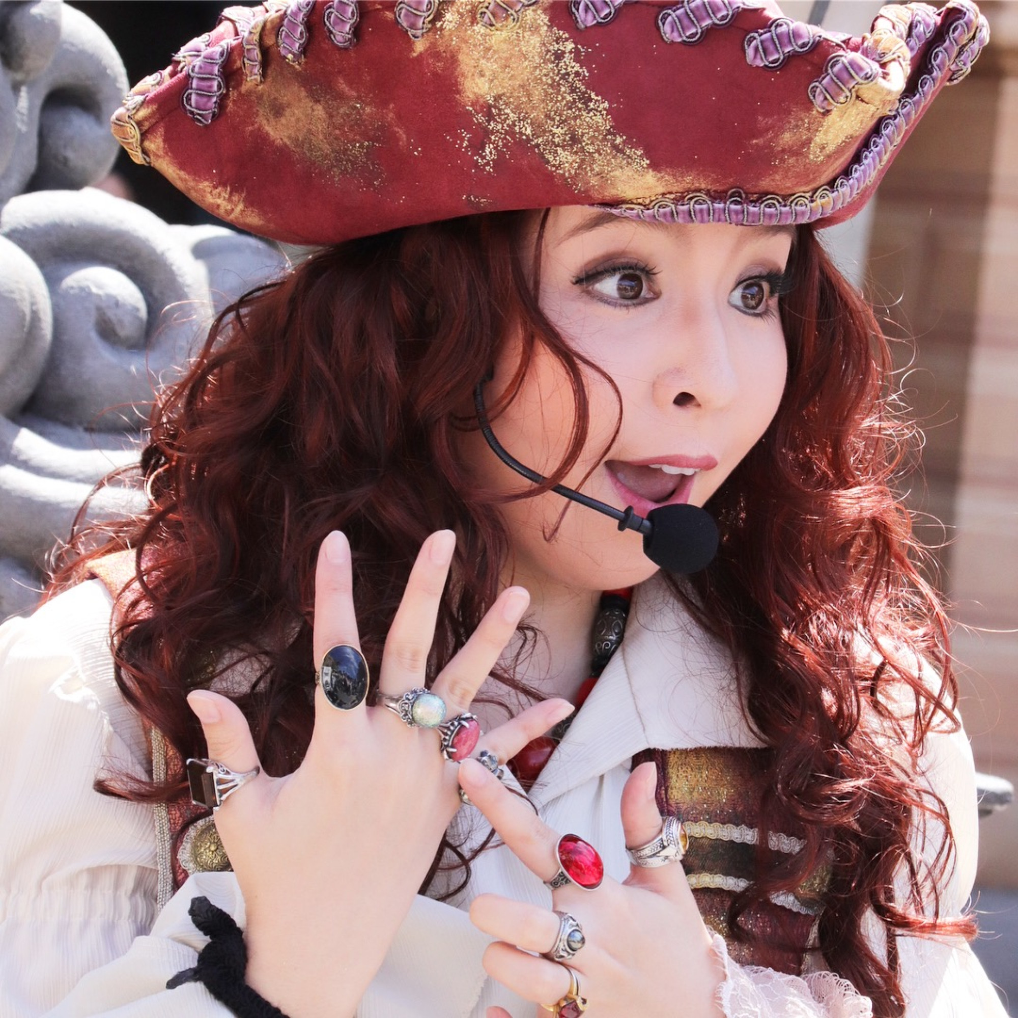 ロレッタ キャステル Castel ディズニー情報